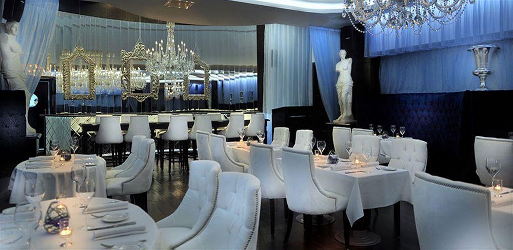 Sun City Hotel - The Gabriel Káhira Exteriér fotografie Interior of the restaurant
